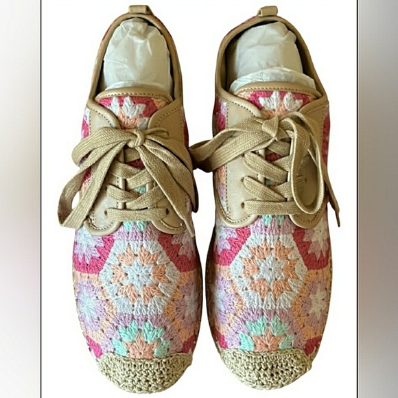 Boho 8.5 Cottage Confy Crochet Floral Espadrille Grandmacore - Picture 2 of 4